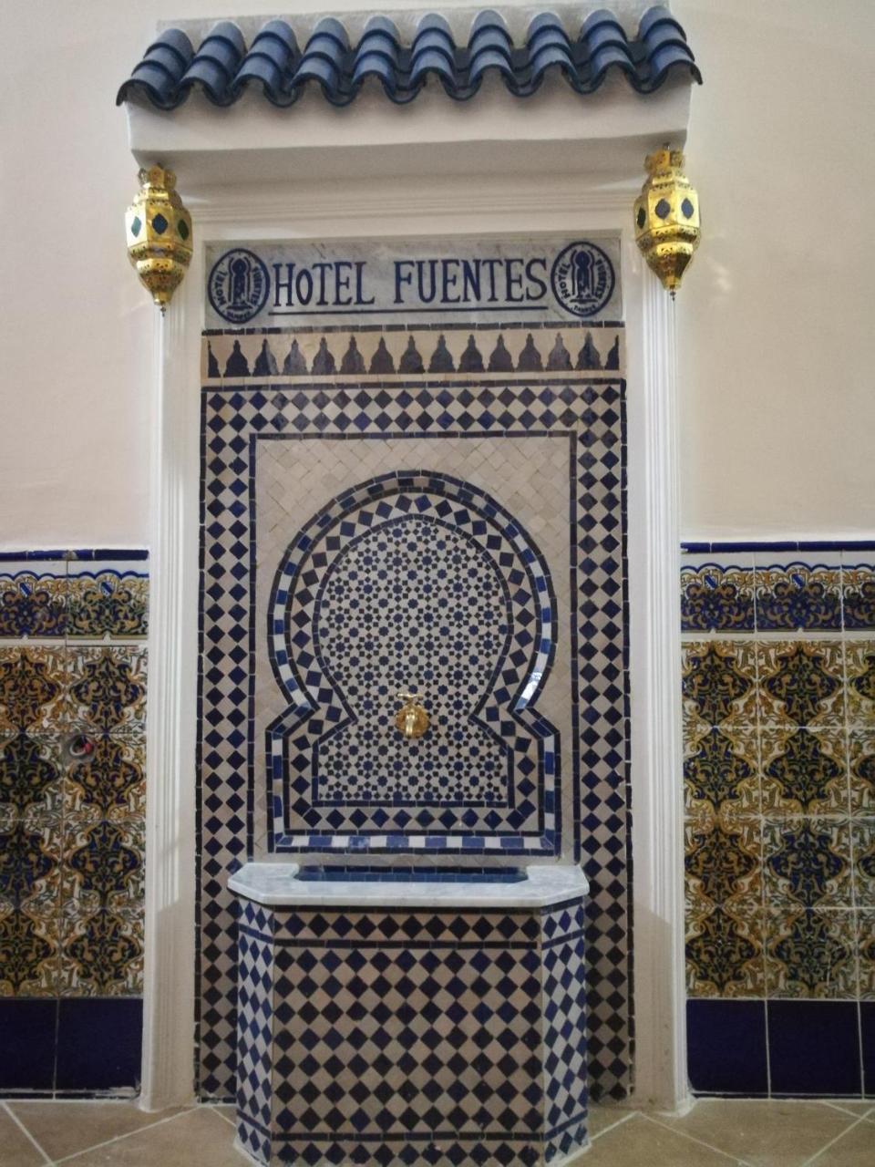 فندق Fuentes طنجة المظهر الخارجي الصورة